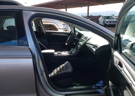 2013 Ford Fusion Se из США, поврежденный, VIN 3FA6P0HR2DR299947